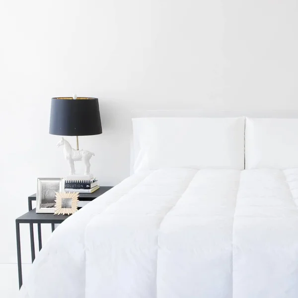 Woven Cotton Down White Real Duck Feathers Blend Hotel Comforter, King