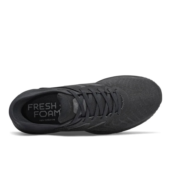 New Balance Men's Fresh Foam 860v11 - Black (Size 11.5)