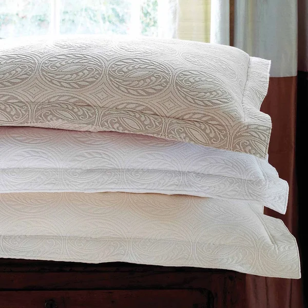 Peacock Alley Vienna Euro Sham - Ivory