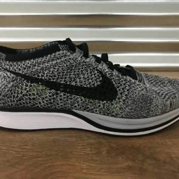 Nike Flyknit Racer - Size 10