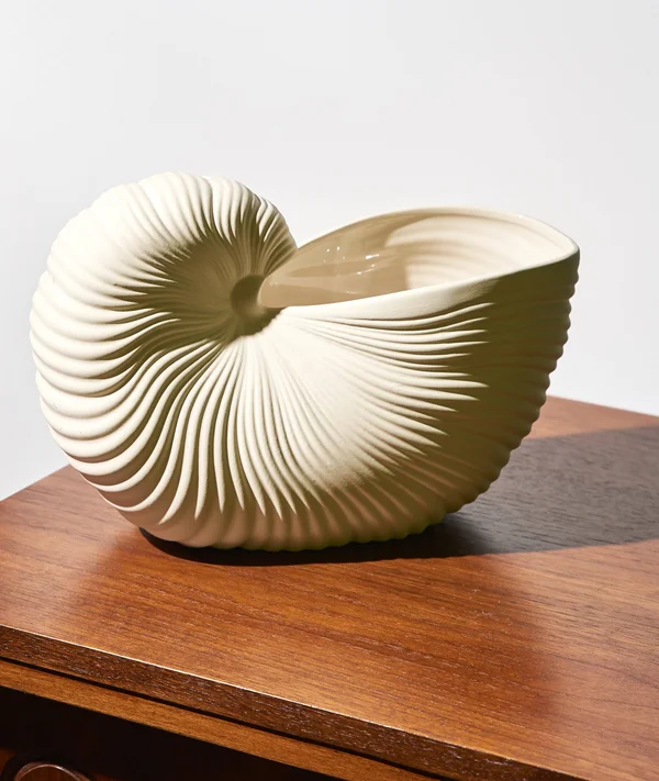 Ferm Living - Shell Pot - Off-White