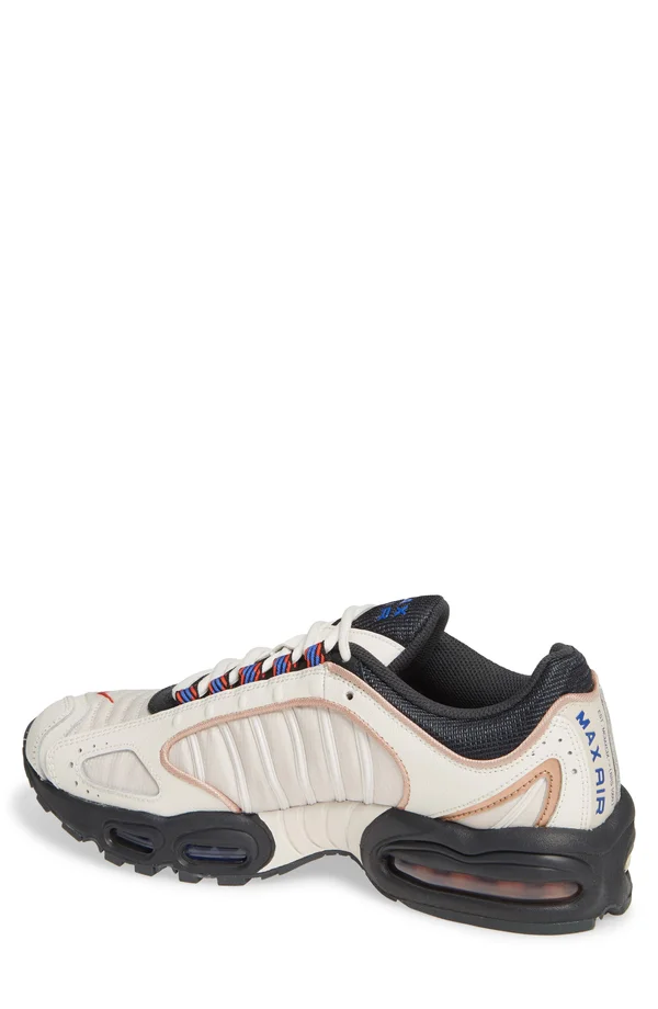 Nike Air Max Tailwind IV SE Men's Shoe