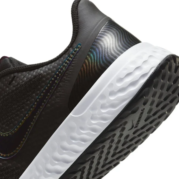 Nike Revolution 5 Power Big Kids& Running Shoe