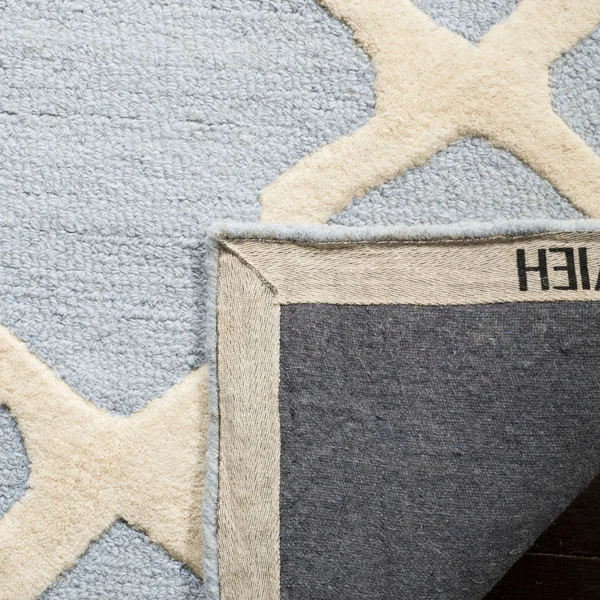 Safavieh CAM121A Cambridge Area Rug - Light Blue, Ivory: 6-ft Round