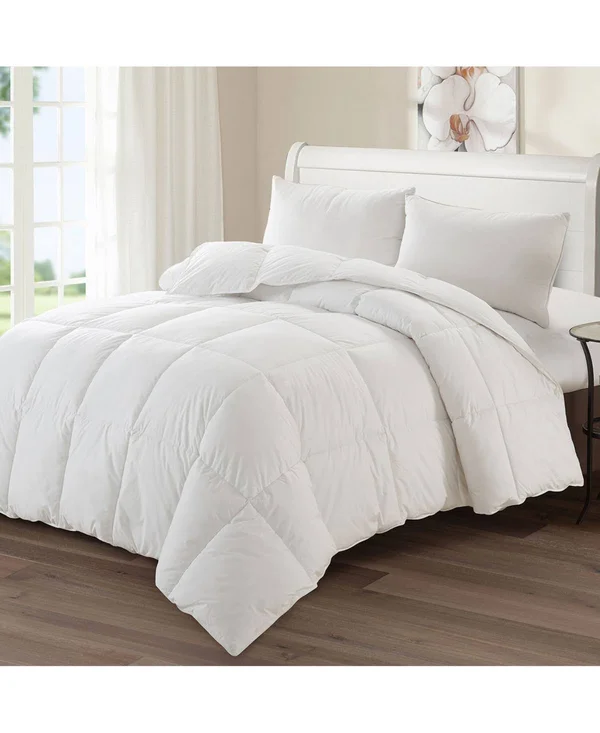 AC Pacific Luxury Goose Down Medium Warmth Comforter, Queen - Medium bei