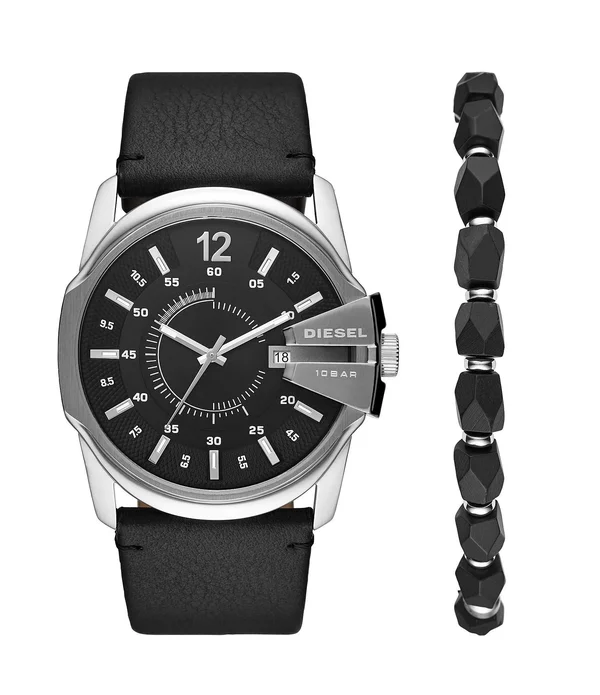 Diesel Master Chief Quartz Black Dial Men S Watch dz1907