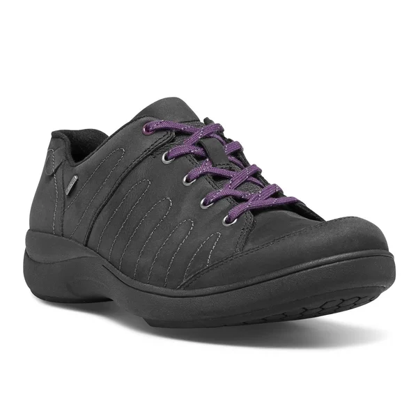 Women's Aravon REVsavor Black - in Size 10