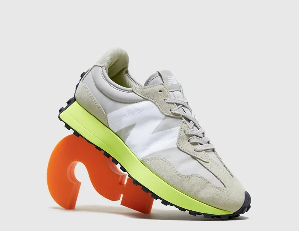New Balance 327 Sneaker