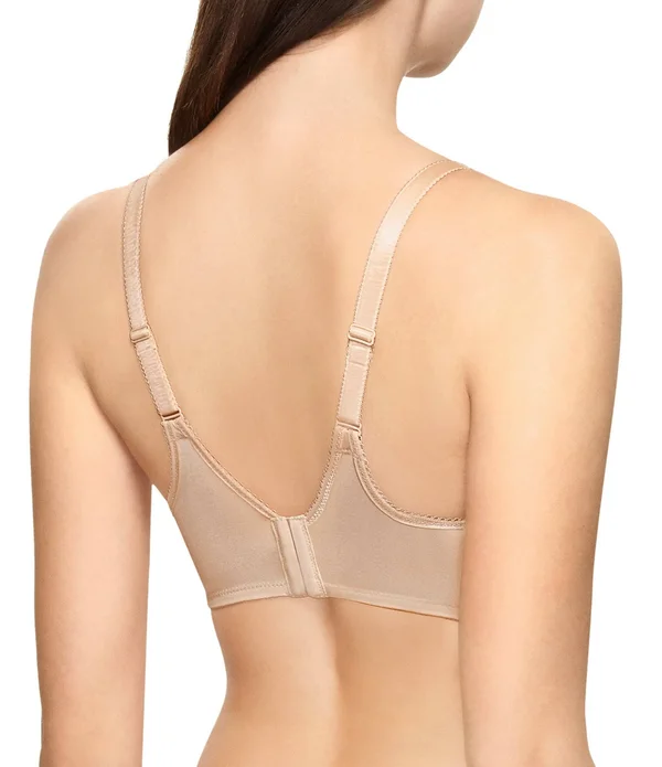 Wacoal Basic Beauty Full Figure Underwire Bra, Nude
