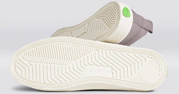 Cariuma OCA Low Mystic Grey Canvas Sneaker Men - Grey