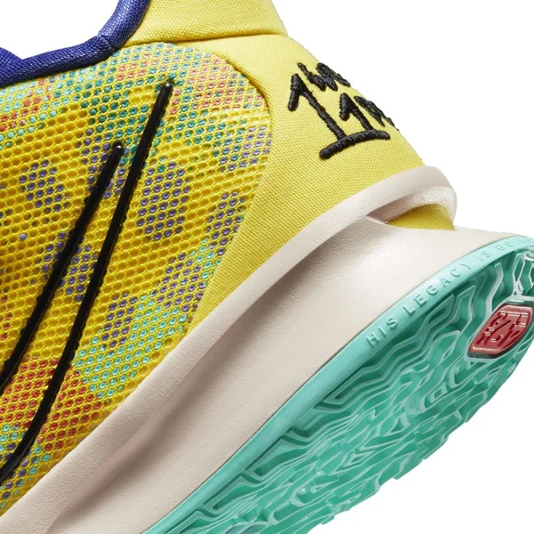 Nike Mens Kyrie 7 - Basketball Shoes Yellow/Black Size 14.0