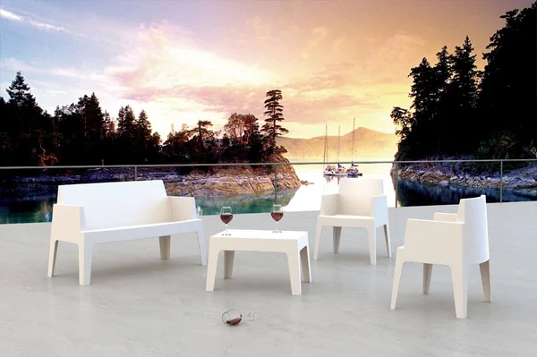 Compamia Box Resin Outdoor Bench White