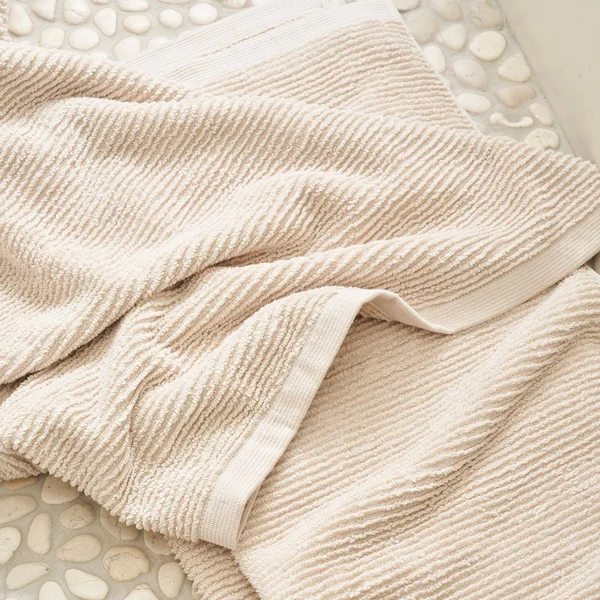 Matouk Aman Bath Towel - Baltic