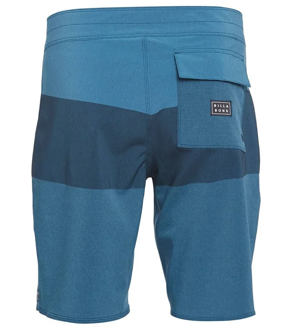 Billabong 19x22 Tribong Airlite Boardshorts Navy 38