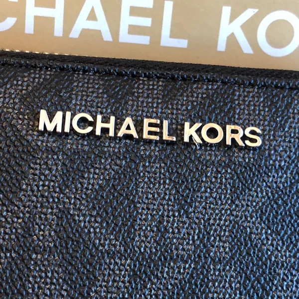 Michael Kors Jet Set Travel Large Flat Multifunction Phone Case Wallet Black Nwt