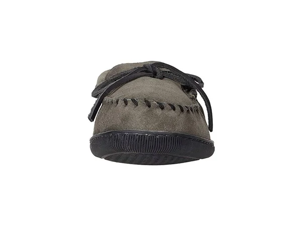 Minnetonka Sheepskin Hardsole Moccasin 13 Men's Grey