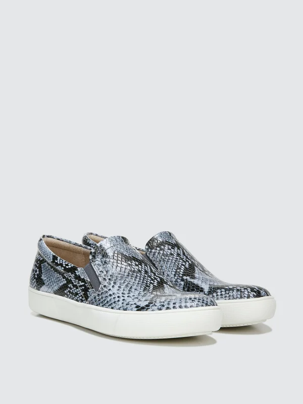 Naturalizer Marianne Slip-On Sneaker - Blue - 7 M