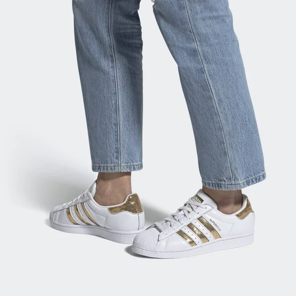 Adidas Superstar White/Gold Women's Shoes - Size: 5.5