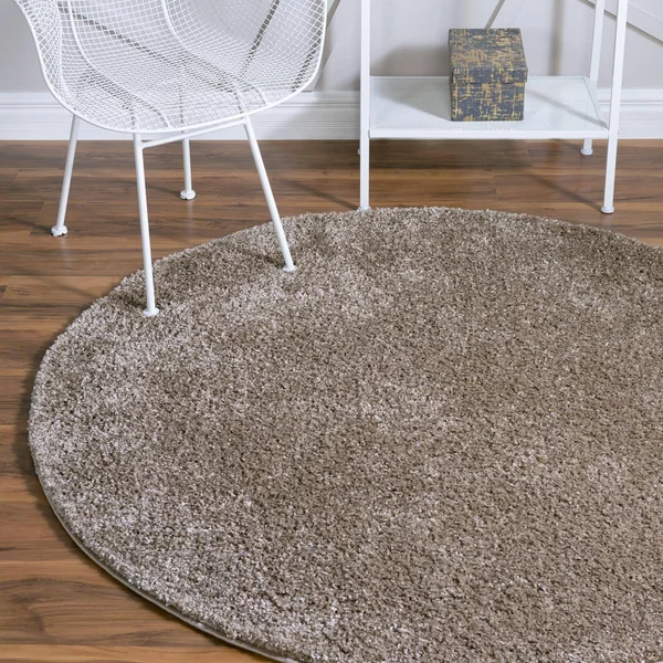 Soft Solid Shag 5 ft Round Khaki Area Rug