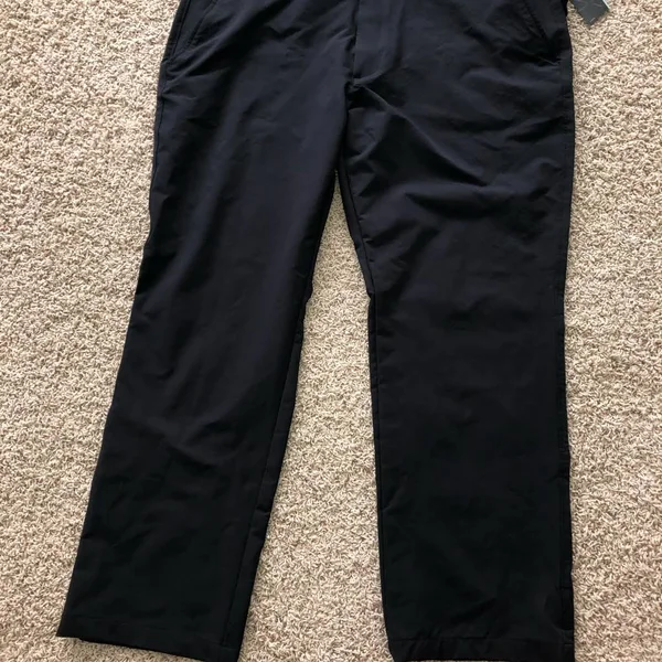 Under Armour Men's Tech Pants 4230 Black