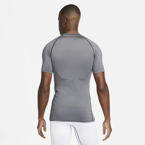 Nike Pro Dri-Fit Men's Tight Fit Short-Sleeve Top