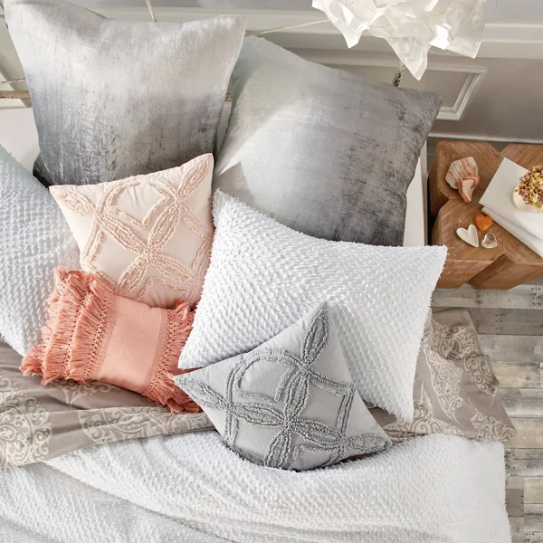 Peri Home Dot Fringe Duvet COVER, Full/Queen - White
