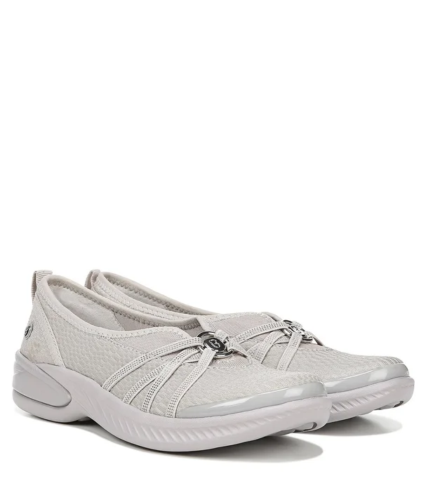Bzees Women's Niche Slip On - Size: 7.5, Scarlet Mesh Fabric