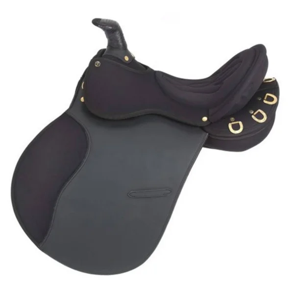 EquiRoyal Pro Am Trail Saddle with Horn, Black