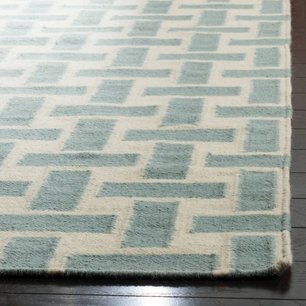 Safavieh Dhurries DHU201A 2&6x22 x 4&0x22 Turquoise, Ivory Area Rug
