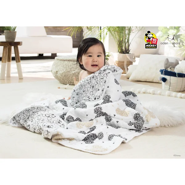 Aden + Anais Mickey&s 90th Classic Dream Blanket