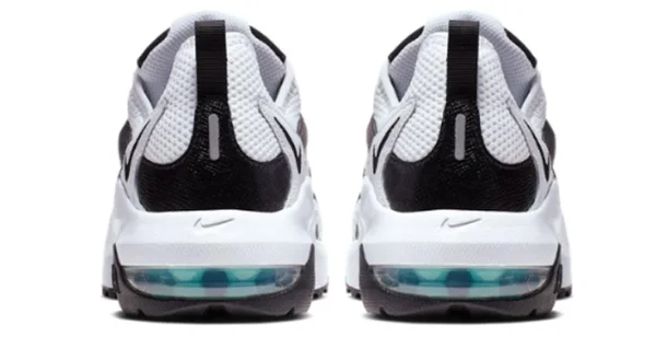 Nike Women's Air Max Graviton Casual Shoes, White - Size 6.5