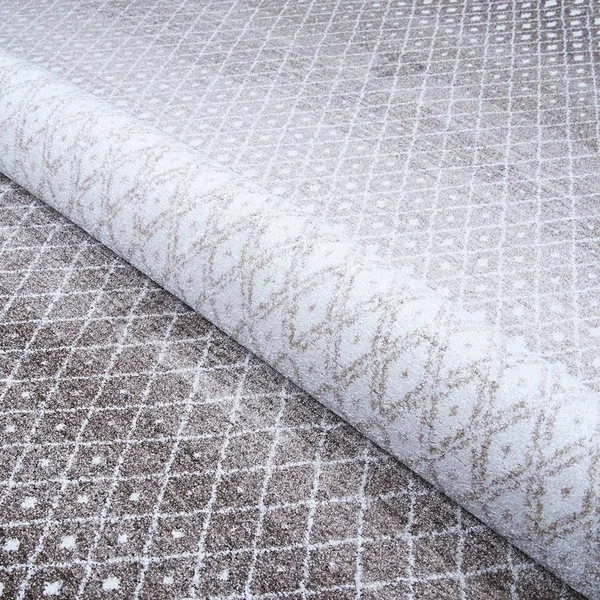 Transient Diamond Ombre Gray-Ivory Area Rug - 3&11x22 x 5&3x22