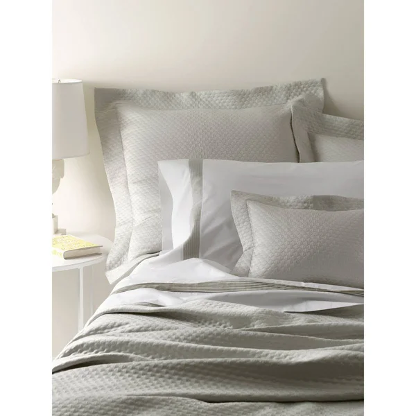 Matouk Pearl Euro Sham - Silver