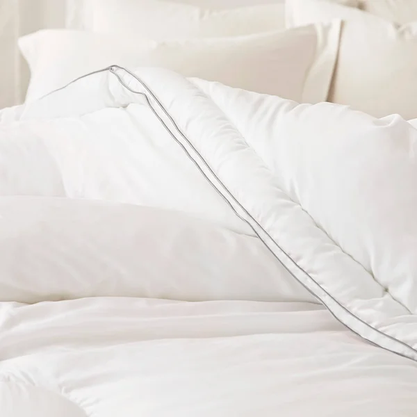 Sleep Philosophy - Cozze Hypoallergenic Down Alternative Comforter - White - Twin