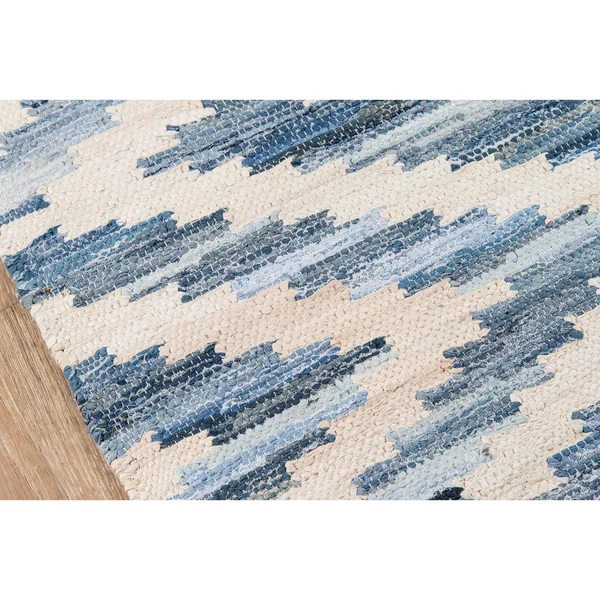 Novogratz California Area Rug, Blue, 3&3x22 x 5&3x22