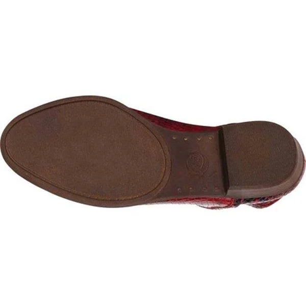 Women's Lucky Brand Baley Bootie - Size: 6